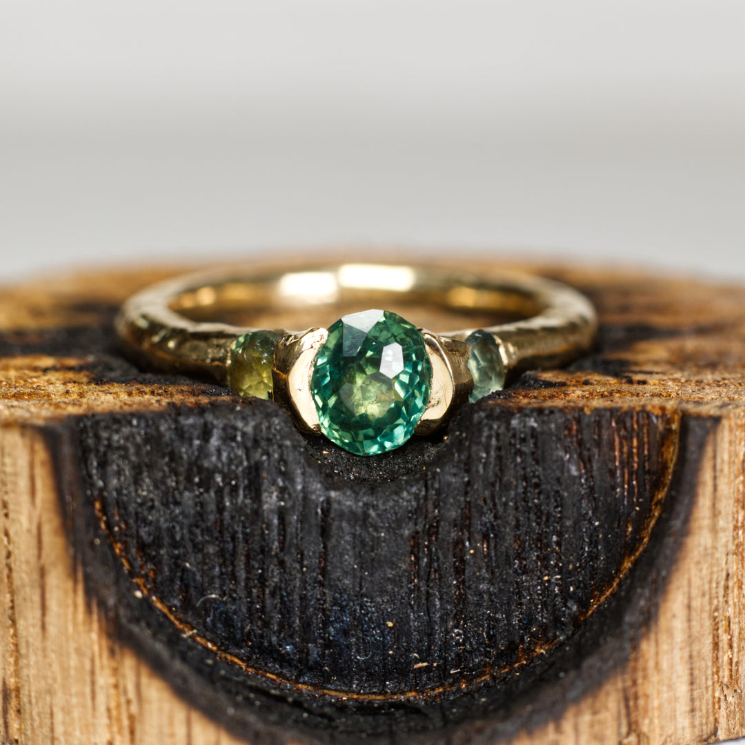 Ocean Blue Montana Sapphire Ring - 3 Stone